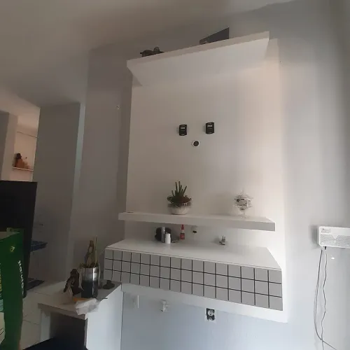 Painel de tv de madeira maciça 