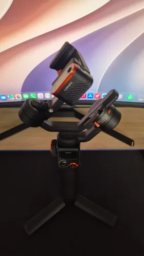 Estabilizador Gimbal Hohen M6 3 Eixos e Microfone duplo Boia