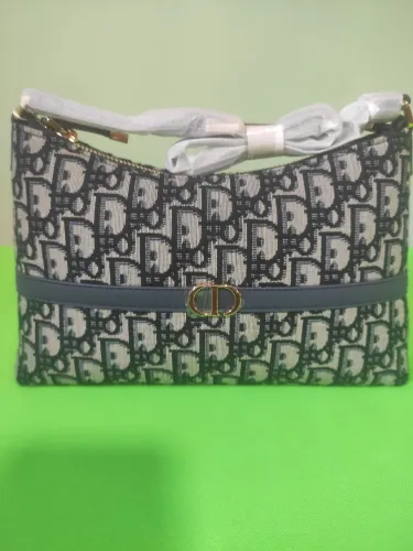 Bolsa Dior Montaigne 30