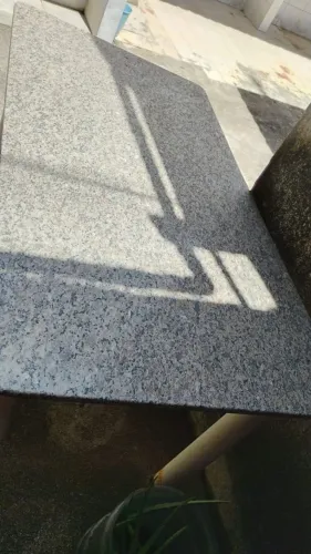 Mesa de mármore