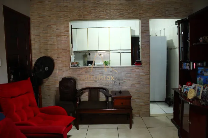 Casa Térrea com Edícula no Novo Osasco  Pronto para Morar.