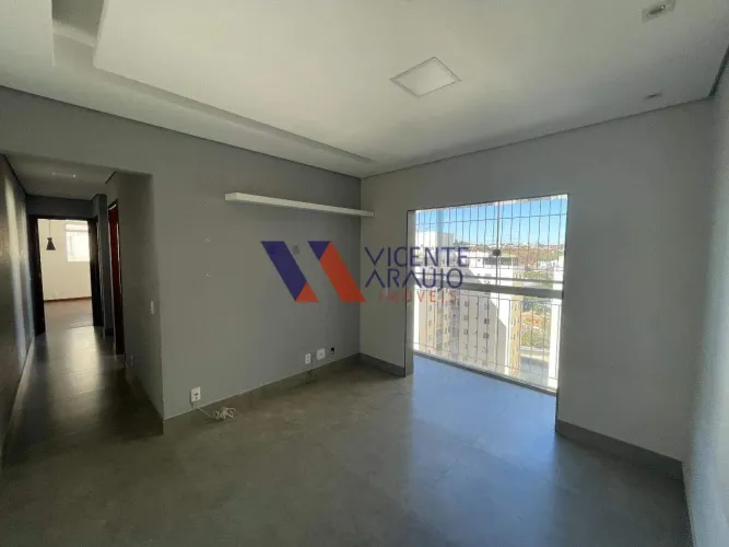 Apartamento Reformado com 3 Quartos e Suíte - Condomínio Vitale - Ingá