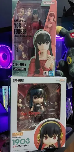 Combo 2 figures Yor Forger nendoroid + Sh figuarts casual
