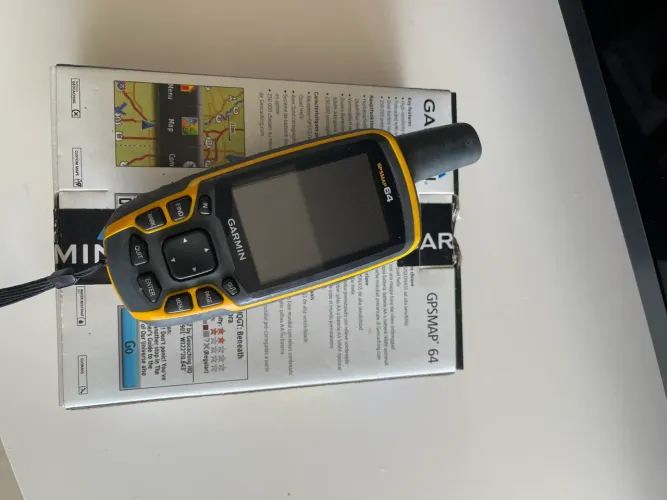 GPS GARMIN MAP 64 (GPS e GLONASS)