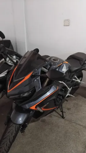 CBR 650R ZERO