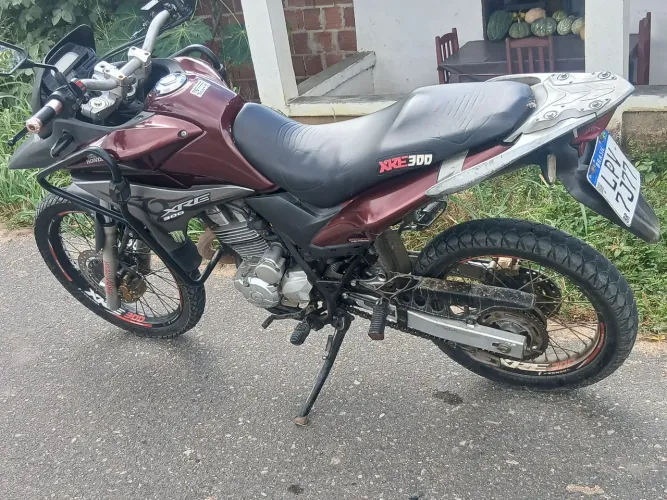Moto honda xre 300