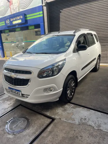 Chevrolet Spin Advantage 1.8 8V Econo.flex 5P Mec. 2015