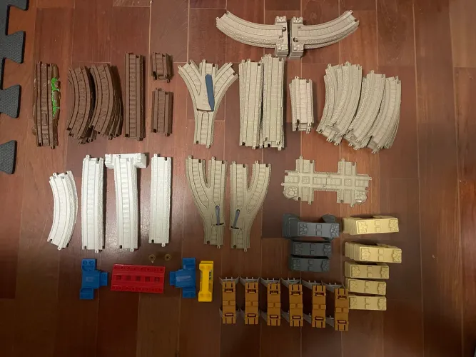 Conjunto de trilhos Thomas e Seus Amigos