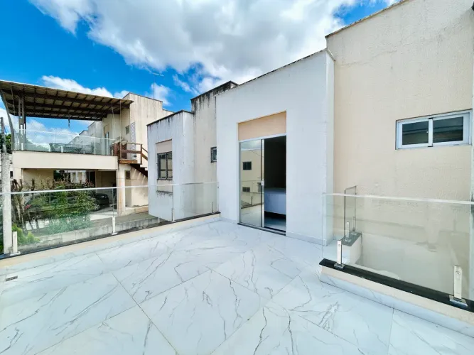 OPORTUNIDADE: Casa Duplex Semi-Mobiliada no Condomínio Jardine para alugar