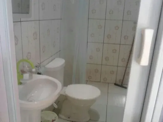 Vendo uma Vila de Kitnets e uma casa