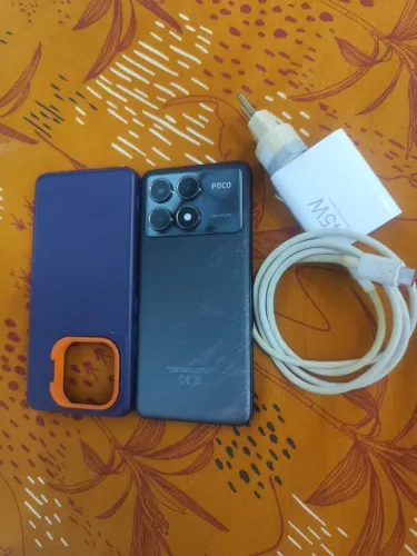 Poco f6 pro 12ram 256gb snapdragon 8 gen 2 