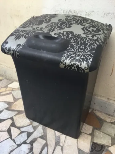 Balde de lixo grande ou cesto para roupa grande