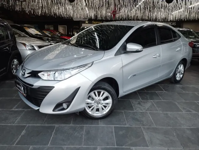 Toyota Yaris XL Sedan 1.5 Flex 16V 4P Aut. 2019