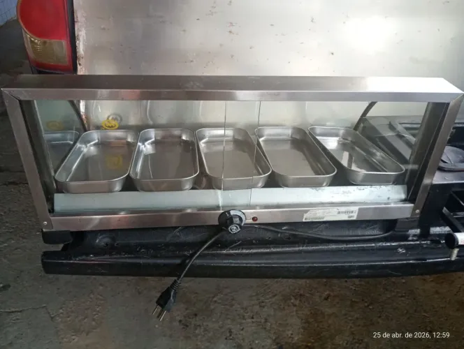 Vendo estufa, chapa, forno, furgão de mesa.