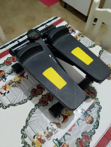 Mini Stepper Liftness com Monitor Digital