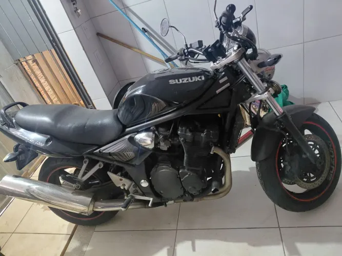 Moto com pouca kilometragem
