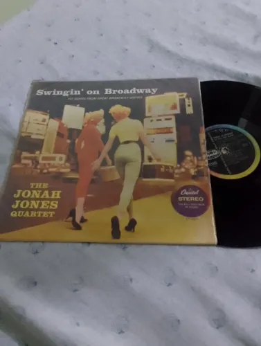 Vinil Jonah Jones