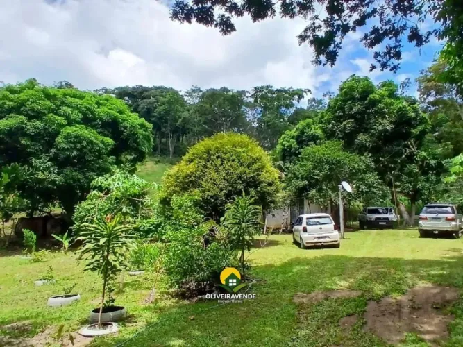 Sítio para Venda em Silva Jardim, Caxito, 3 dormitórios, 2 banheiros, 3 vagas