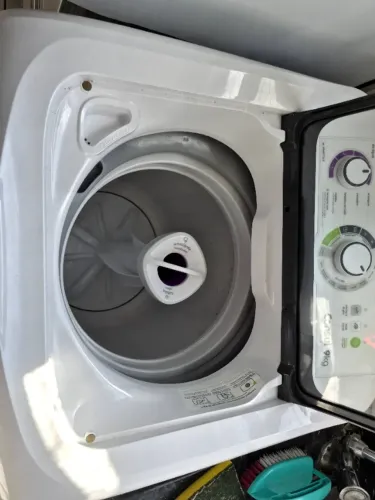 Máquina de lavar Consul 9 Kg (apenas 8 meses de uso)