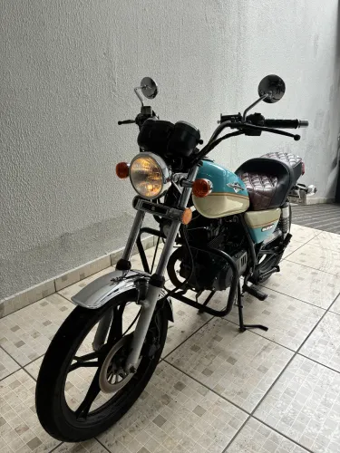 Intruder 125
