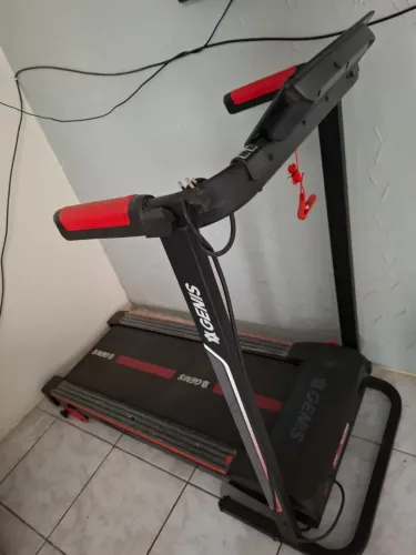 Esteira Ergométrica Dobrável Genis GT 500