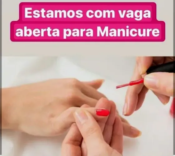 Vaga para manicure/pedicure