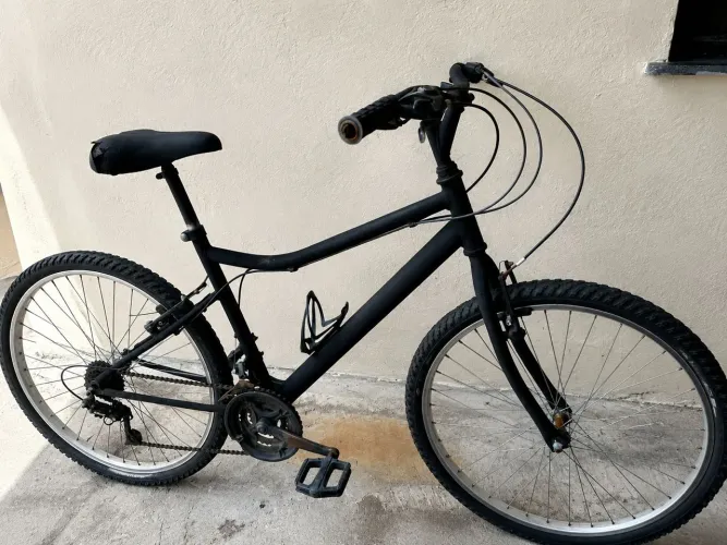 Bicicleta Caloi Aro 26, usada em boas condições 