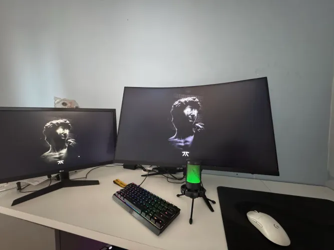 PC GAMER COMPLETO PREMIUM RYZEN 9 9900X + RTX 3060 + 2 MONITORES + WOOTING