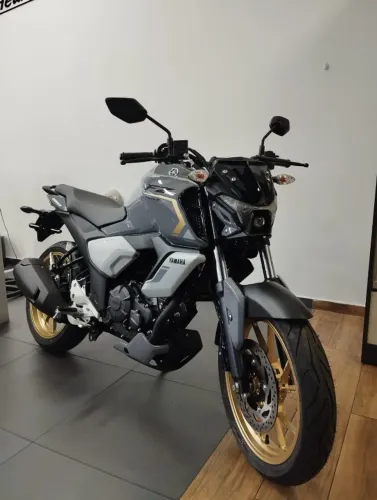 YAMAHA FAZER FZ15 2026 - Cartão em até 21x (consulte condições) - FINANCIAMENTO