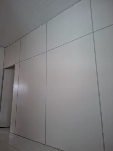 Placas Divisórias Eucatex com Porta 
