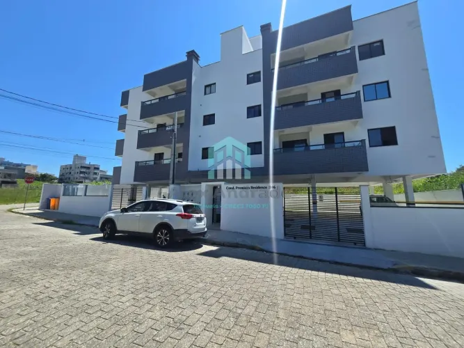 Apartamento à Venda em Areias, São José: 2 Quartos, 61m²