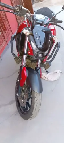 Vendo uma moto