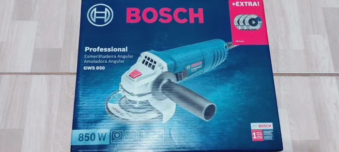 Esmerilhadeira Angular 4.1/2 Bosch GWS 840 850W 220V