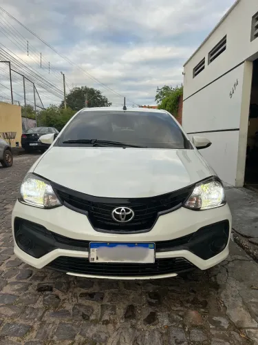 Toyota Etios X Plus 1.5 Flex 16V 5P Mec. 2019