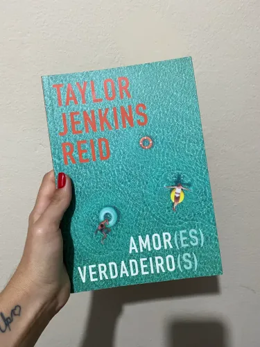 Livro AMORES VERDADEIROS
