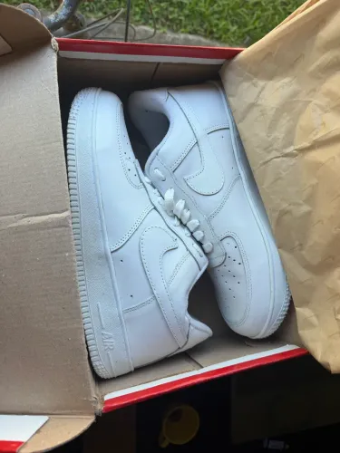 AIR FORCE 1 WHITE