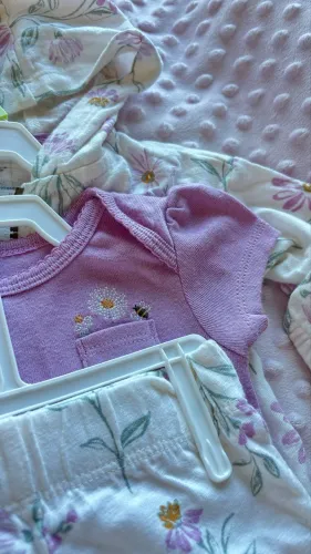 Conjunto Carter?s menina 