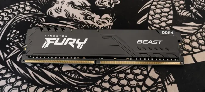 Memória RAM Kingston Fury Beast 16GB DDR4