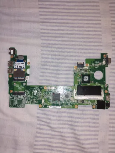 PLACA MÃE HP MINI 210 2000 (NAO LIGA)