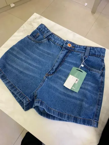 Roupas em ótimas condições!
