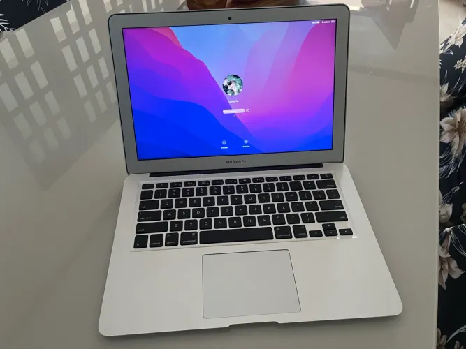 MacBook 
