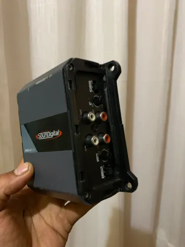 Soundigital 400x4 módulo 
