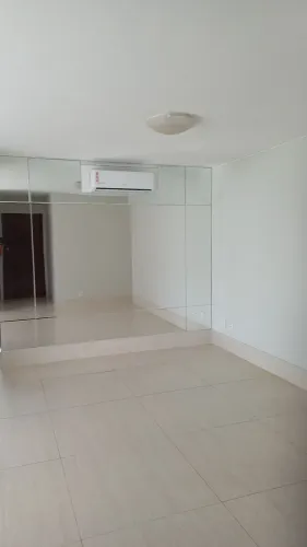Particular aluga ap 3 quartos, reformado, SQSW301, ar, garagem, tratar prop *