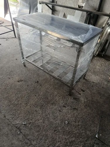 Mesa totalmente em aço inox