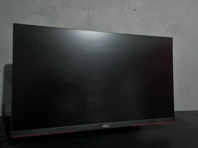 MONITOR 240hz AOC 0,5ms