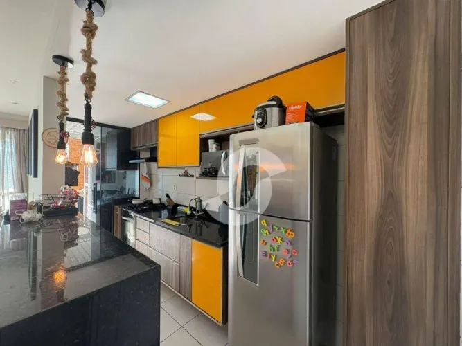 Apartamento com 2 dormitórios à venda, 75 m² por R$ 650.000,00 - Itaipu - Niterói/RJ