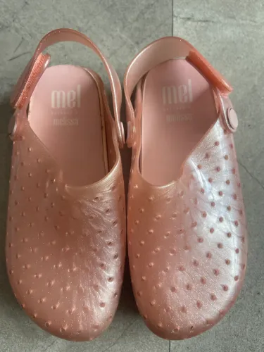 Melissa 29