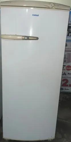 VENDO GELADEIRA CONSUL 320LT 127v 01 PORTA FUNCINONADO 03 MESES DE GARANTIA