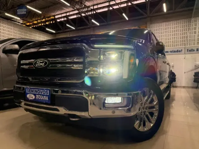 Ford F-150 Lariat 4X4 5.0 V8 2024