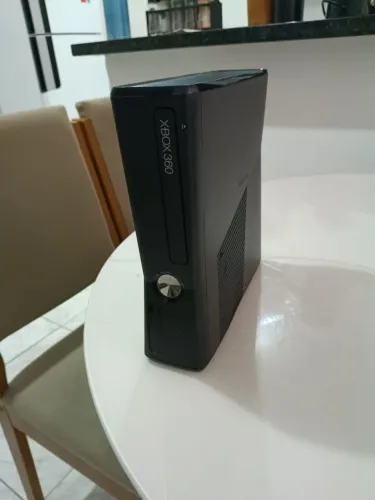 Xbox 360 slim no estado